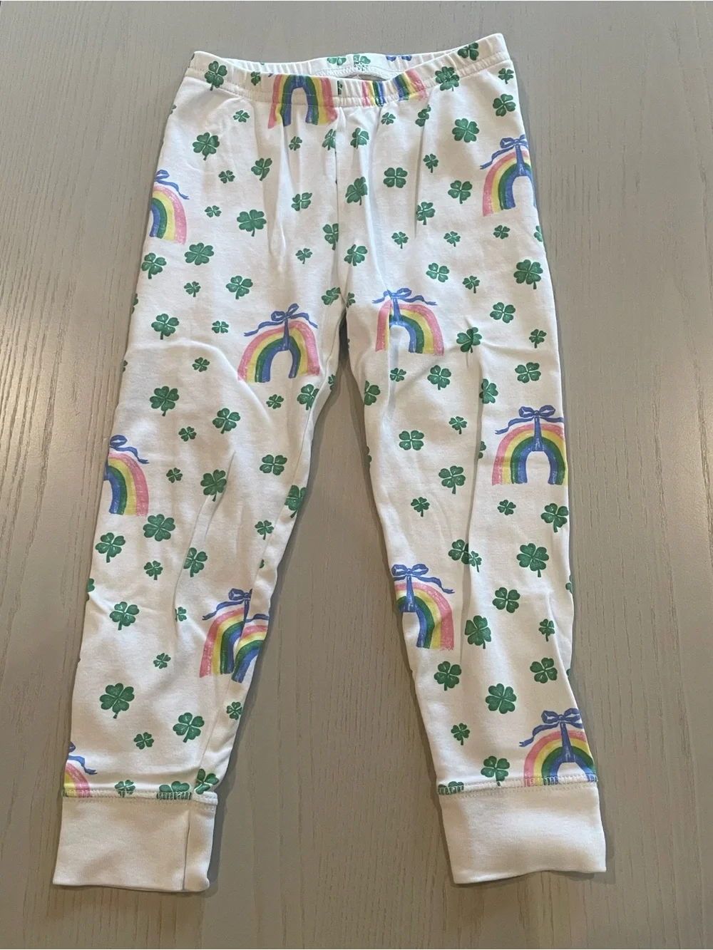 TBBC Beaufort Bonnet Company Sara Jane Pajama Set Crescent Clover Rainbows 4T